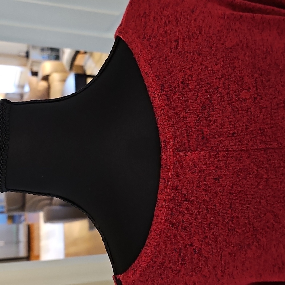 Sweater - Picture 10 of 16